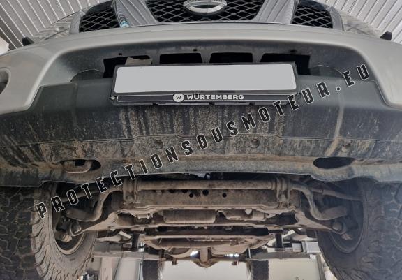 Cache de protection de radiateur Nissan Navara D40